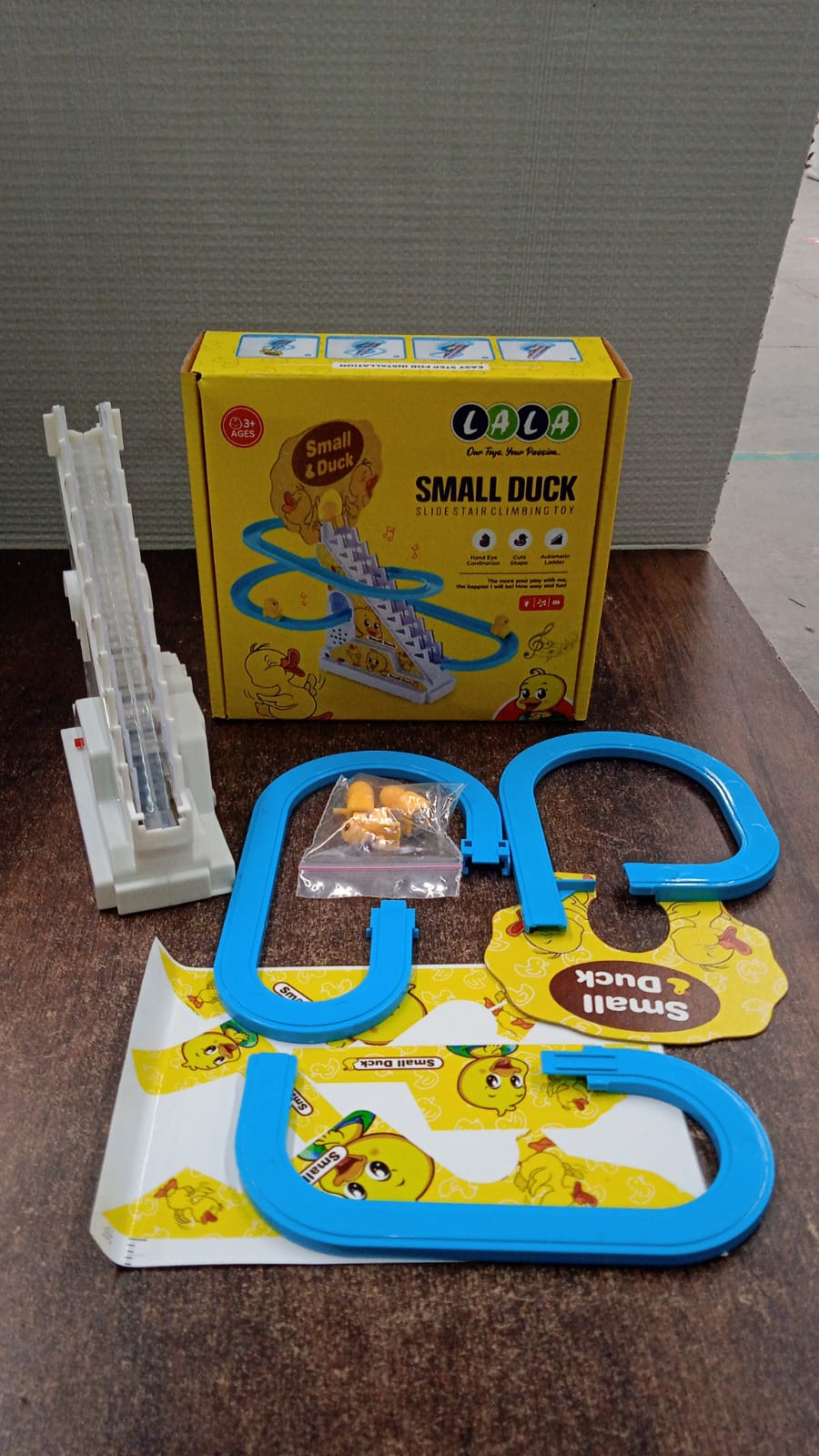 LALA Small Duck Climb Stairs Toy Roller Coaster with Flashing Lights & Music (3 Ducks) LALA Small Duck Climb Stairs Toy Roller Coaster with Flashing Lights & Music (3 Ducks)